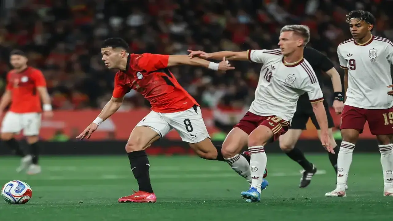 فرنسا تنتزع صدارة تصنيف الفيفا من إسبانيا بعد تعثرها أمام المنتخب المصري